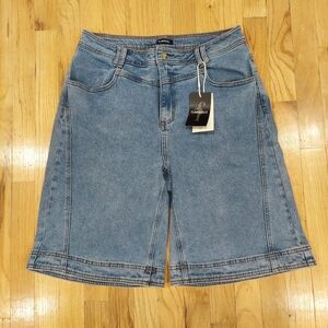 NWT Flamingals Blue Denim Bermuda Shorts (Size: L)
